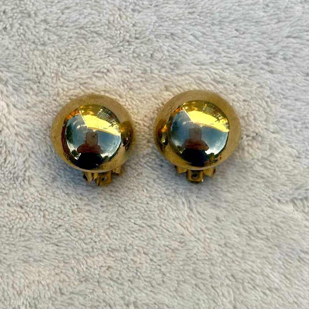 Vintage MARVELLA Signed Gold Ball Clip-On Earrings